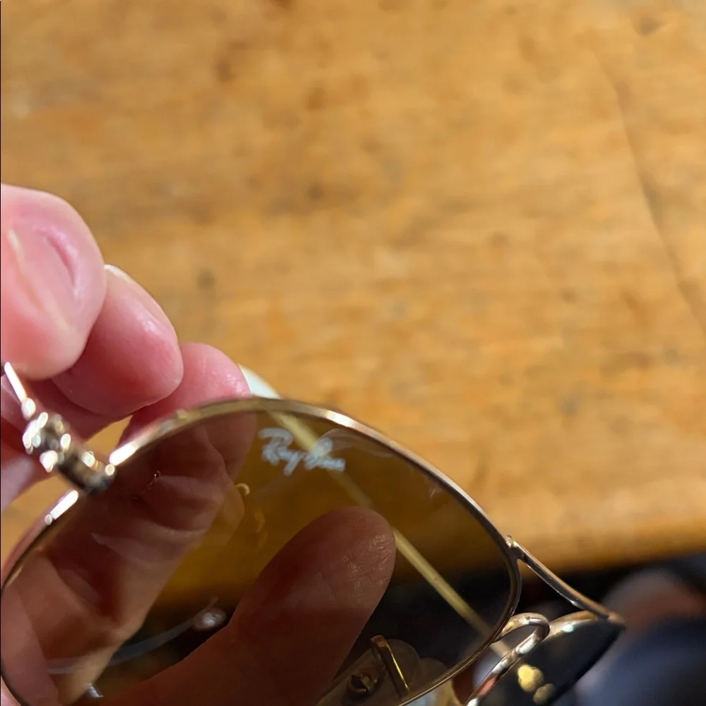 Ray-Ban Gold Frame Brown Lens Aviator Sunglasses - Picture 2 of 3